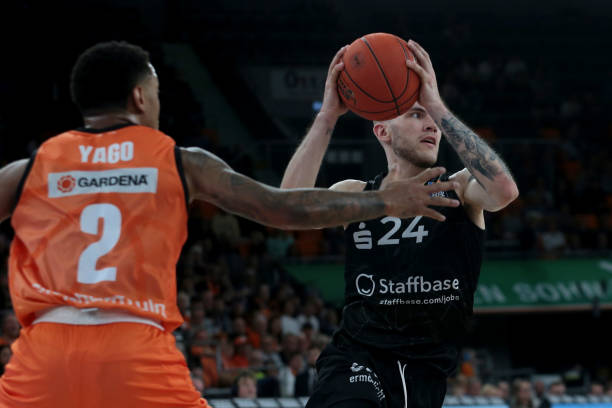 而一个有趣 而一个有趣