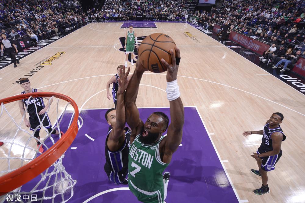 球队在面对 球队在面对