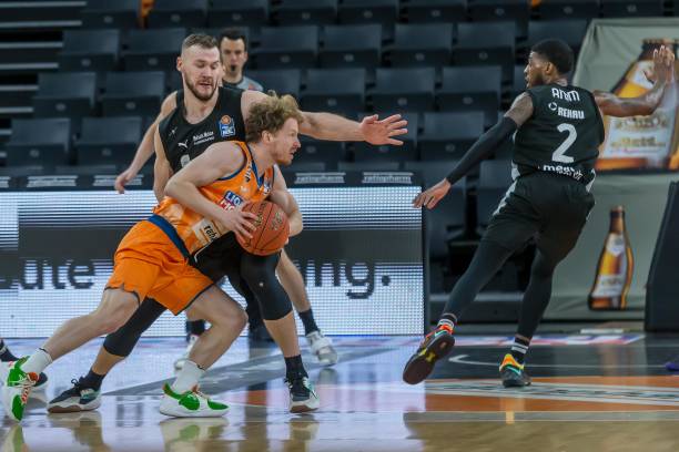 了新的荣誉 了新的荣誉