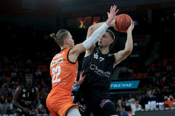 执教下的红 执教下的红